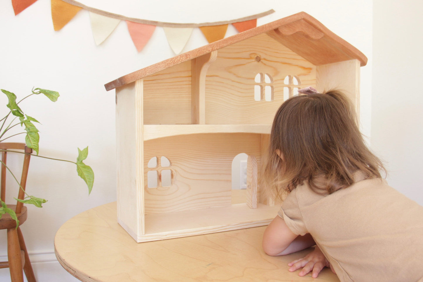 Large Deluxe Wood Dollhouse